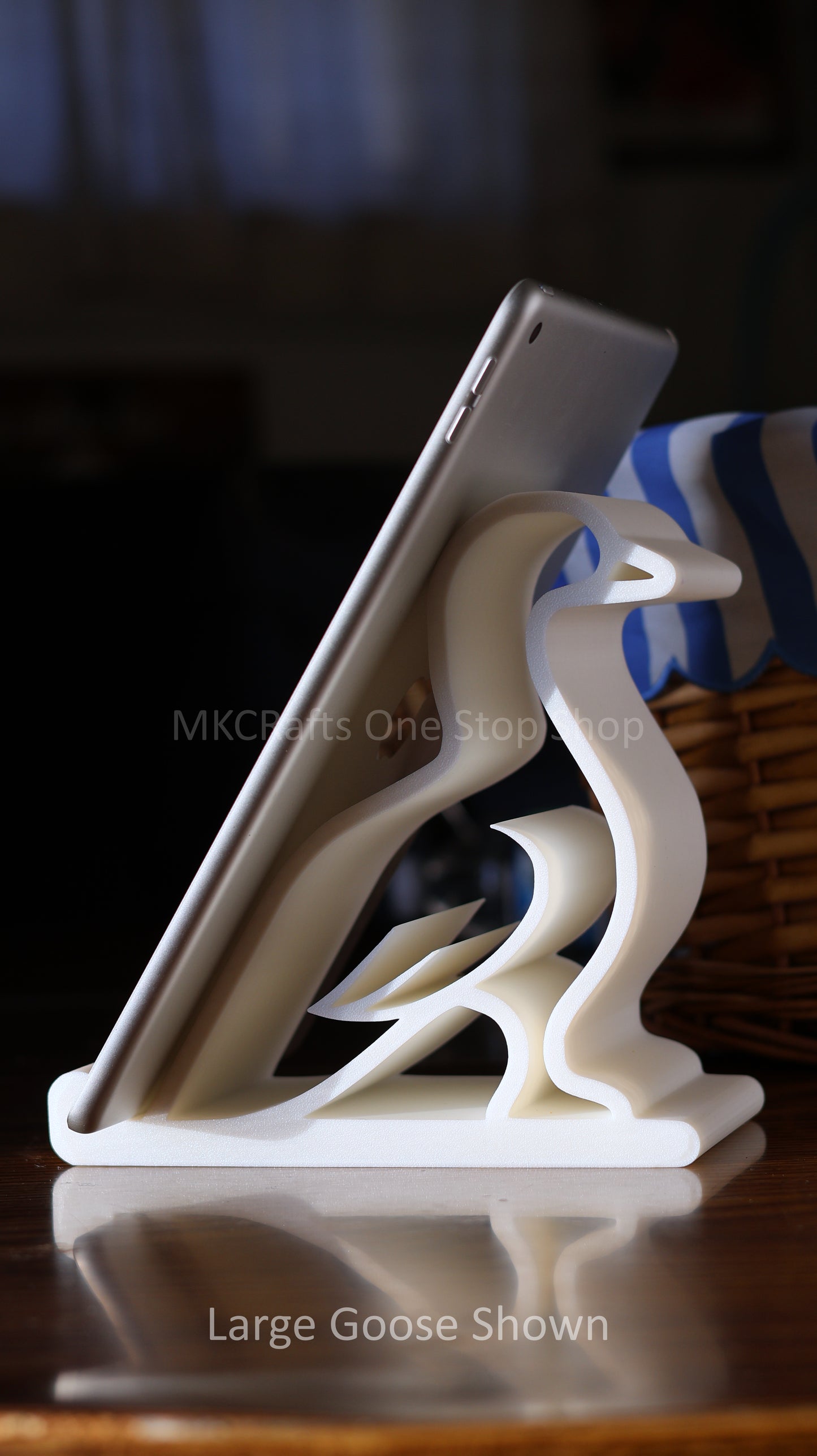 3D Printed Goose Multi-Use Holder Phone/Tablet/Book etc.