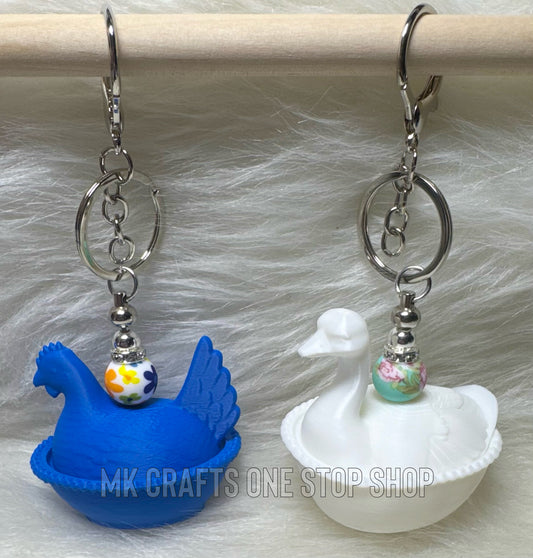 3D printed nesting hen and goose